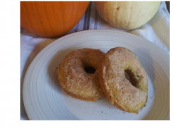 Einkorn pumpkin donuts